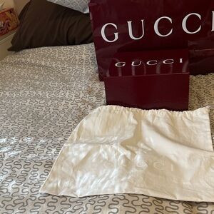 Gucci Burgundy Gift Box, Bag with White Dust Bag